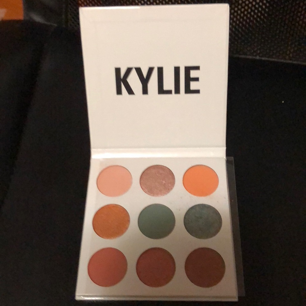 Kylie Blue Honey Palette